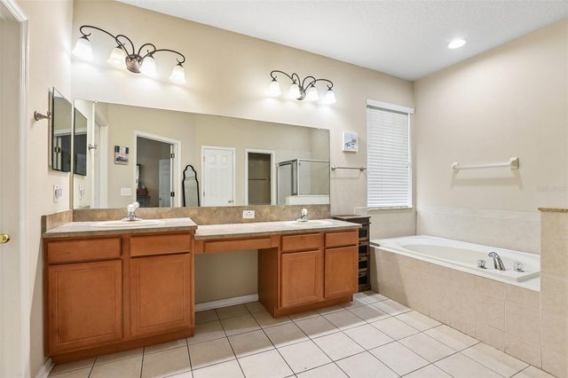 12517 SAFARI LANE, Riverview, FL 33569
