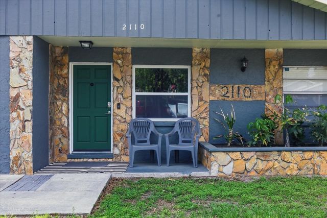 2110 W OKALOOSA AVENUE, Tampa, FL 33604