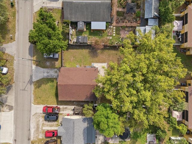 2110 W OKALOOSA AVENUE, Tampa, FL 33604