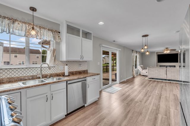 2805 Solidago Drive, Plainfield, IN 46168