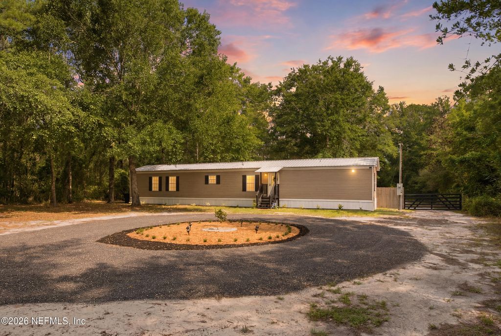 4766 ACACIA Street, Middleburg, FL 32068