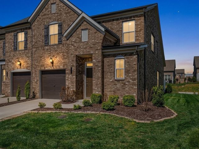 416 Deveron Dr, Gallatin, TN 37066