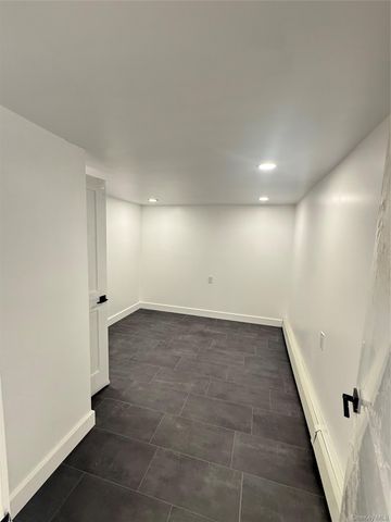 610 Laurelton Boulevard 1, Long Beach, NY 11561