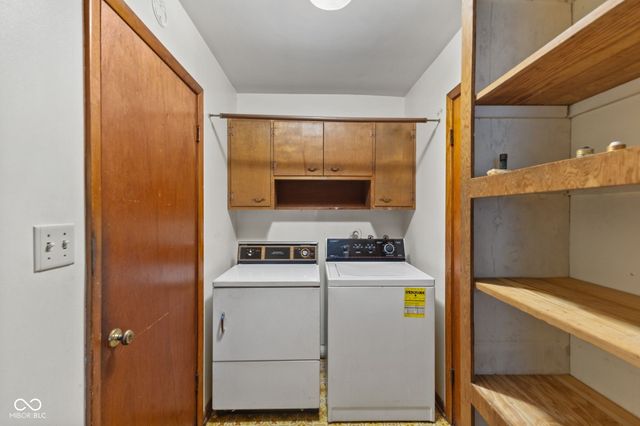 1015 E Logan Street, Brownsburg, IN 46112
