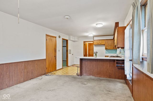 1015 E Logan Street, Brownsburg, IN 46112