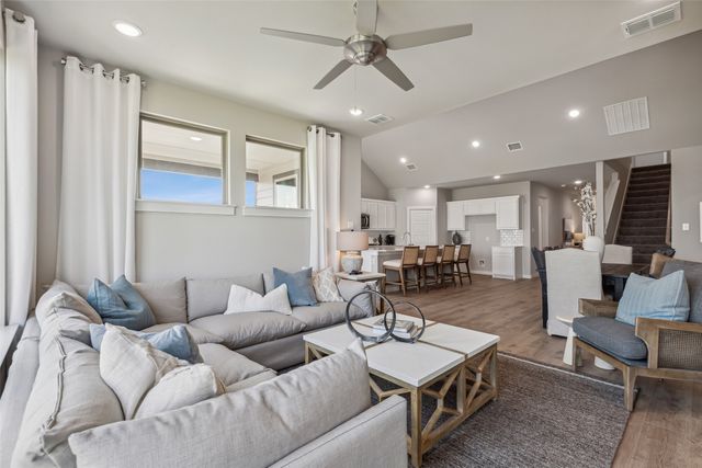 1012 Ocean Breeze Way, Princeton, TX 75407