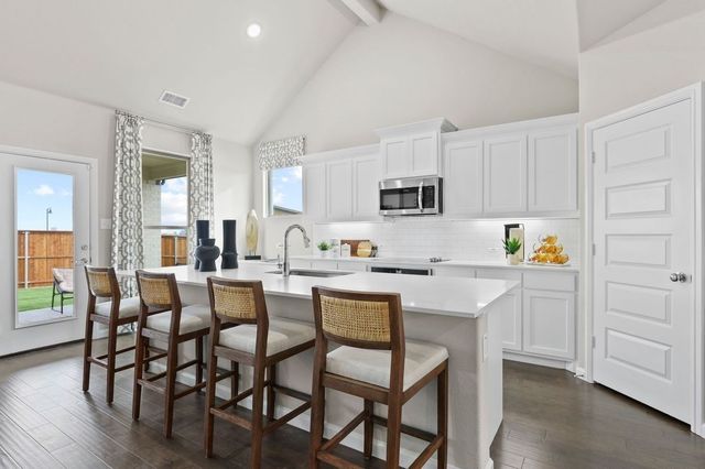 1012 Ocean Breeze Way, Princeton, TX 75407