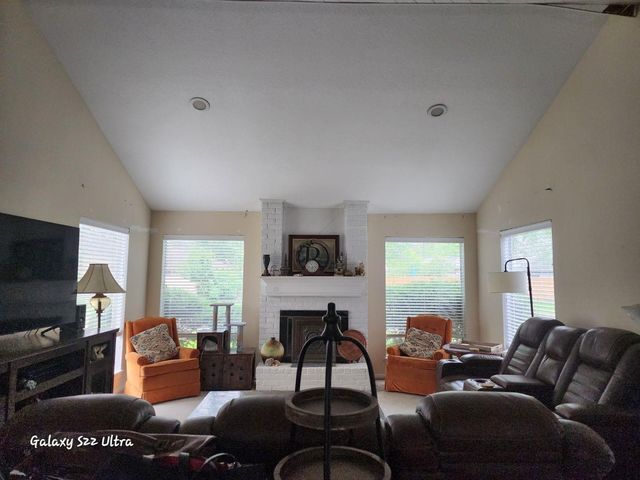 13306 Holston Hills Drive, Houston, TX 77069