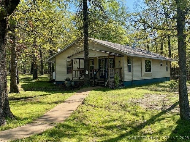 10223 W 670 Road, Hulbert, OK 74441