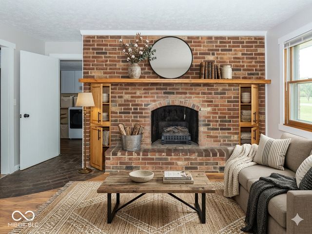 2023 W Orchard Drive, Fortville, IN 46040