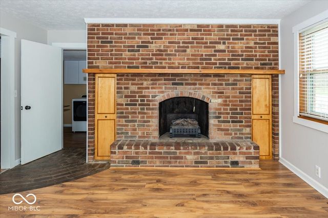 2023 W Orchard Drive, Fortville, IN 46040