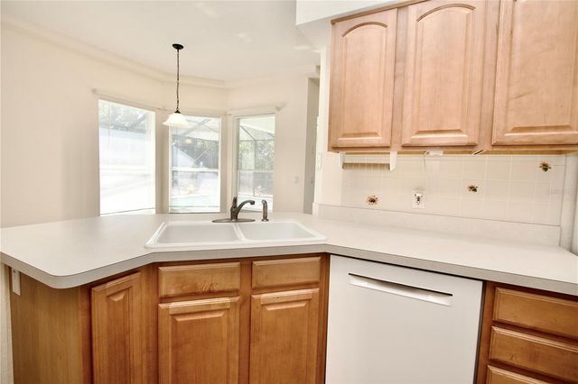 8056 FLORAL DRIVE, Spring Hill, FL 34607