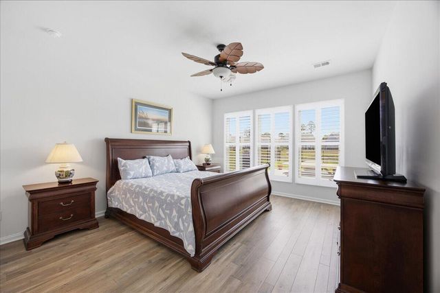 6231 Woodsedge Court, Hollywood, SC 29449