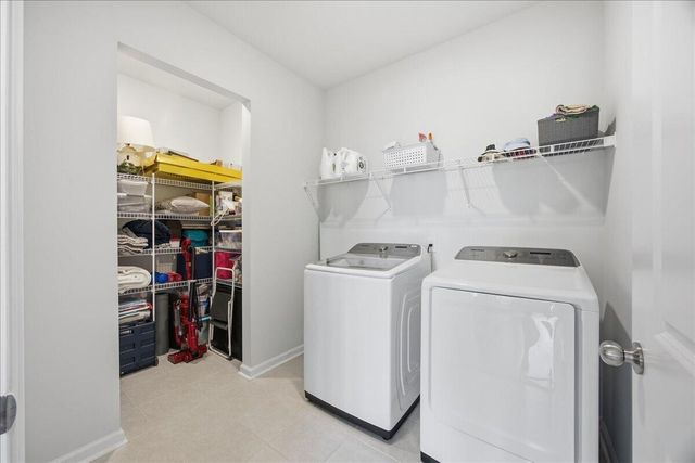 6231 Woodsedge Court, Hollywood, SC 29449