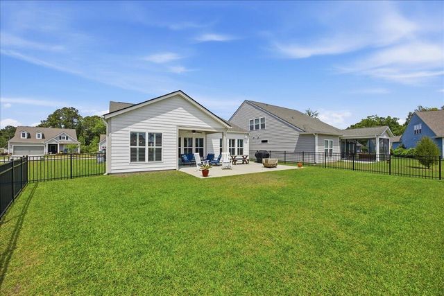 6231 Woodsedge Court, Hollywood, SC 29449