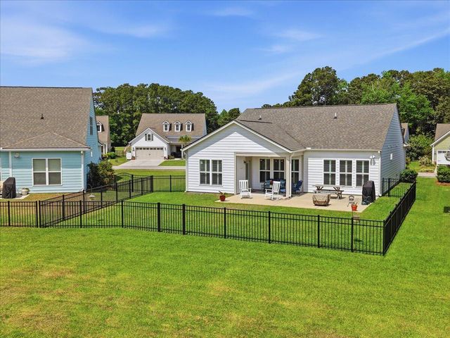 6231 Woodsedge Court, Hollywood, SC 29449