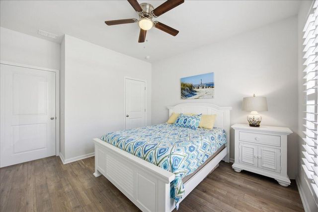 6231 Woodsedge Court, Hollywood, SC 29449