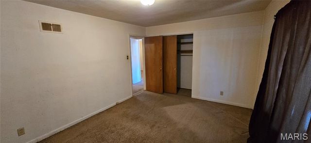 9604 Cherryfield Drive, St Louis, MO 63136