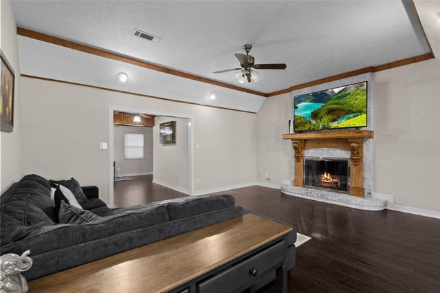 11546 Davidson Road, Beaumont, TX 77705