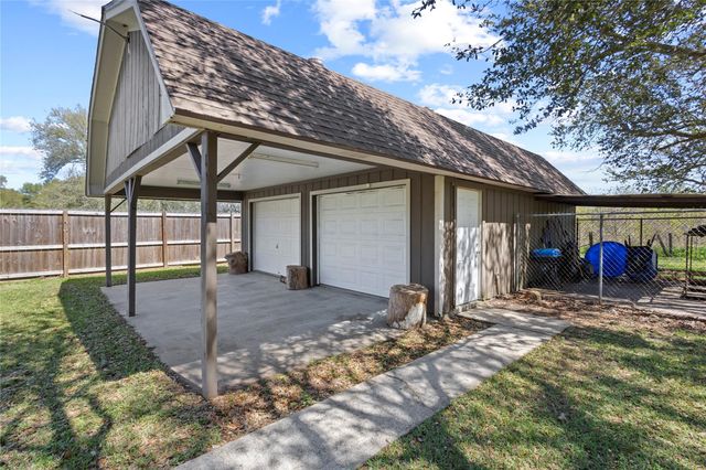 11546 Davidson Road, Beaumont, TX 77705