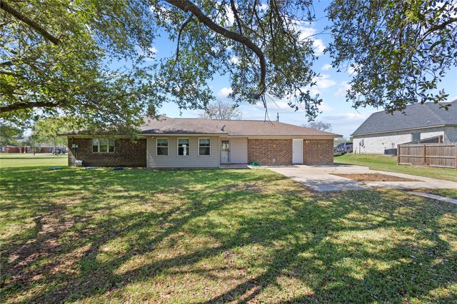 11546 Davidson Road, Beaumont, TX 77705