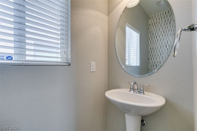 4586 West Camero Avenue, Las Vegas, NV 89139