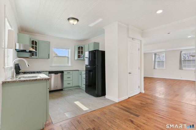 209 Trumbull Avenue, Bridgeport, CT 06606