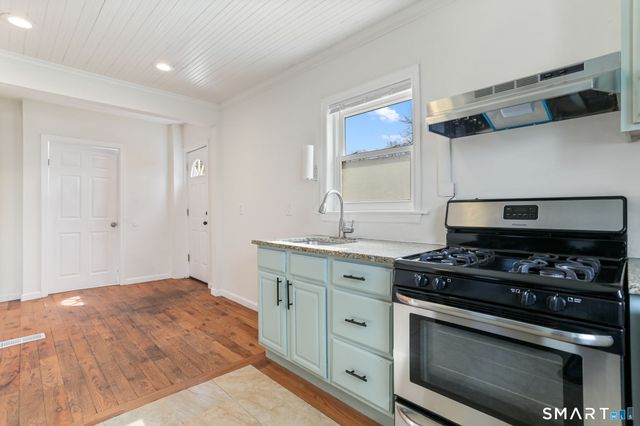 209 Trumbull Avenue, Bridgeport, CT 06606