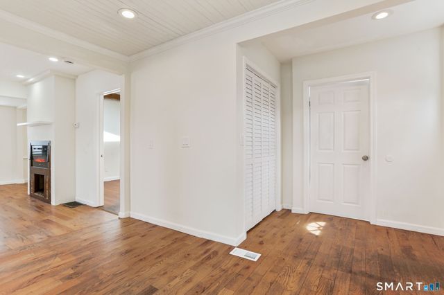 209 Trumbull Avenue, Bridgeport, CT 06606