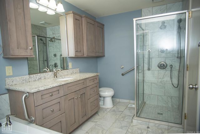 2012 E Lawson Road, Jonesboro, AR 72404
