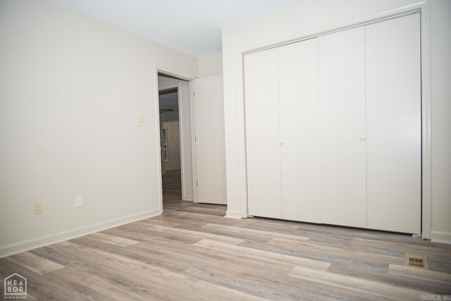 2012 E Lawson Road, Jonesboro, AR 72404