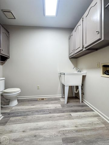 2012 E Lawson Road, Jonesboro, AR 72404