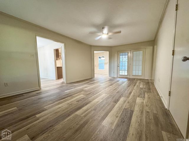 2012 E Lawson Road, Jonesboro, AR 72404
