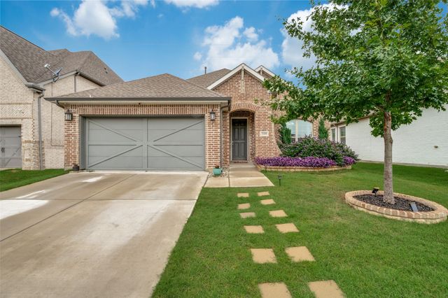308 Moonvine Drive, Little Elm, TX 75068