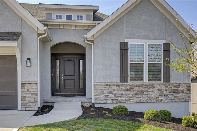 12314 S Mesquite Street, Olathe, KS 66061