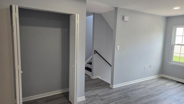 6325 SUNVALLEY, District Heights, MD 20747