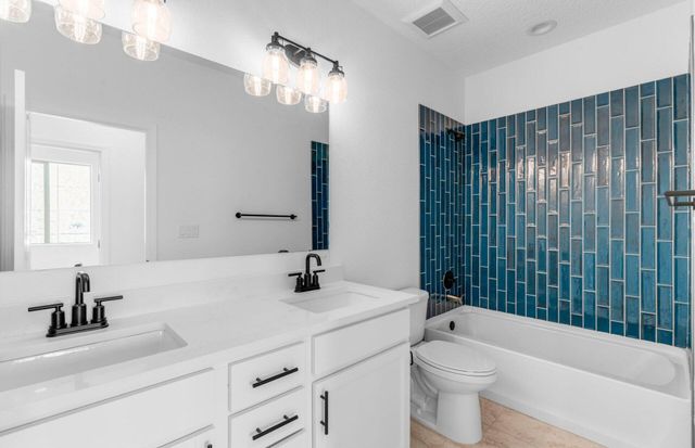 3027 Opalo Drive SE, Rio Rancho, NM 87124