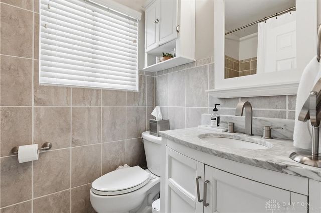 3200 Oakmont Avenue, Kettering, OH 45429