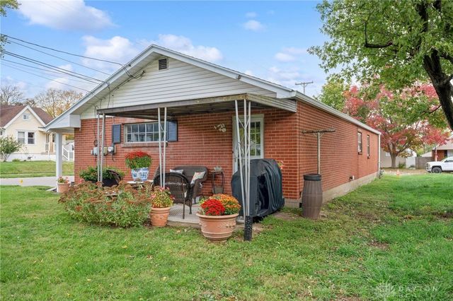 3200 Oakmont Avenue, Kettering, OH 45429