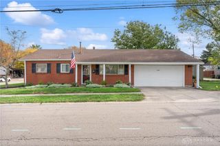3200 Oakmont Avenue, Kettering, OH 45429