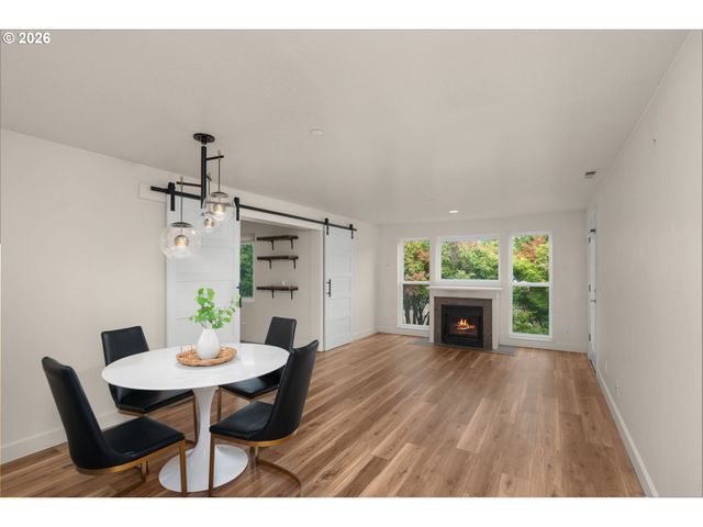 520 Se COLUMBIA RIVER Dr 317, Vancouver, WA 98661