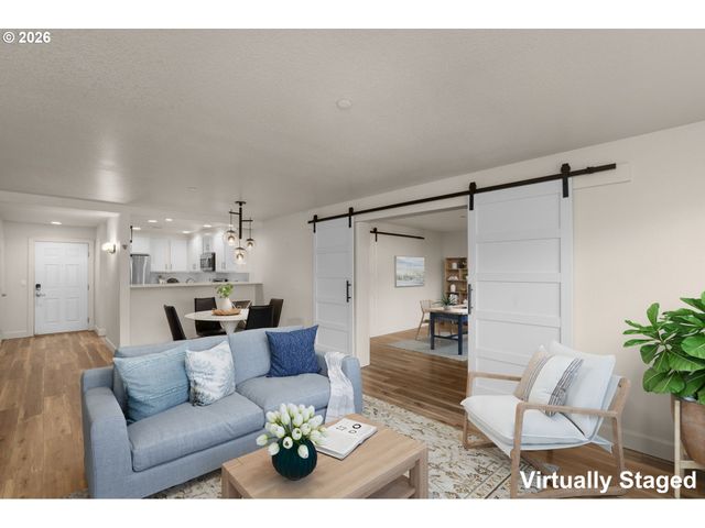 520 Se COLUMBIA RIVER Dr 317, Vancouver, WA 98661