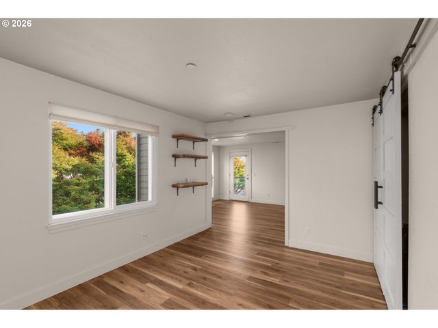520 Se COLUMBIA RIVER Dr 317, Vancouver, WA 98661