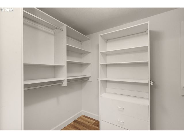 520 Se COLUMBIA RIVER Dr 317, Vancouver, WA 98661