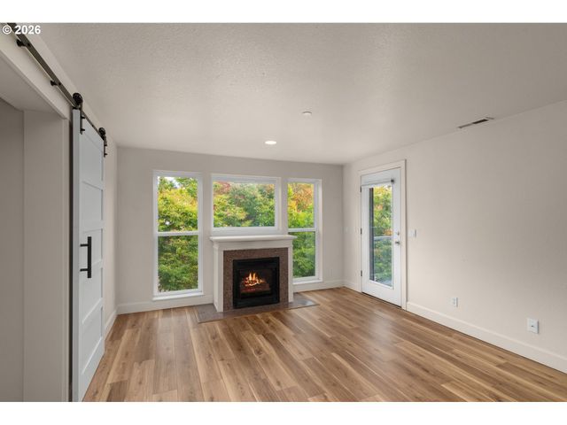520 Se COLUMBIA RIVER Dr 317, Vancouver, WA 98661