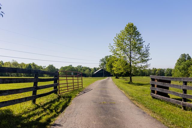 388 Mc Roberts Road, Wallingford, KY 41093