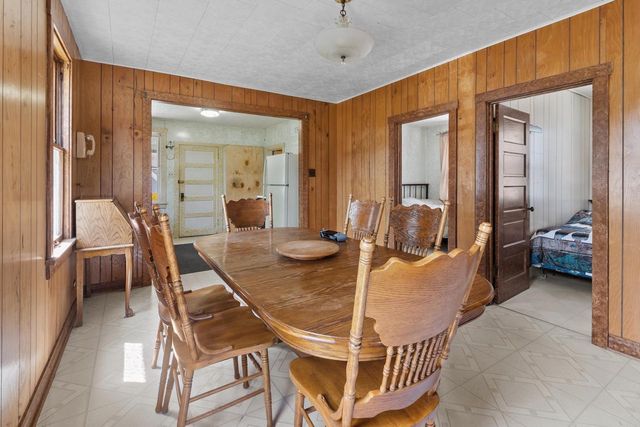 3404 Fischer DRIVE, Burlington, WI 53105