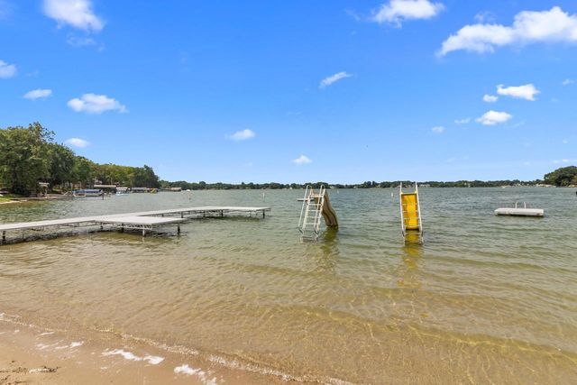 3404 Fischer DRIVE, Burlington, WI 53105