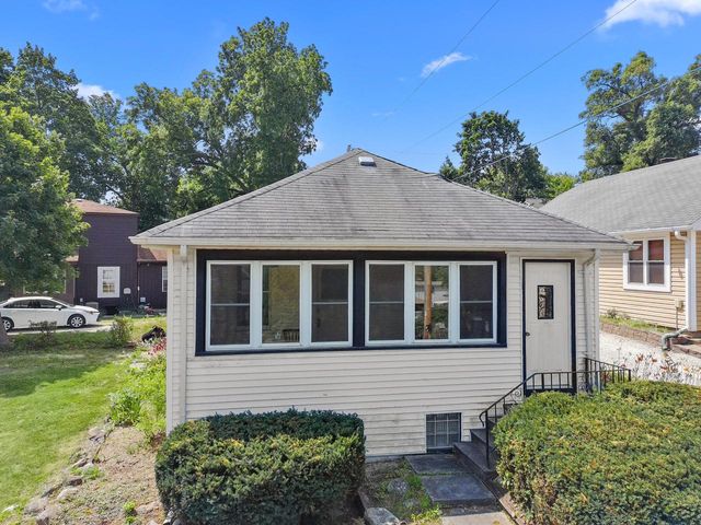 3404 Fischer DRIVE, Burlington, WI 53105