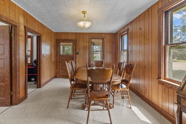 3404 Fischer DRIVE, Burlington, WI 53105